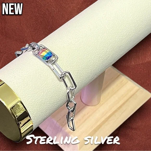 New .925 Sterling Silver Charm bracelet (charms not included) with rainbow stone - Picture 6 of 8